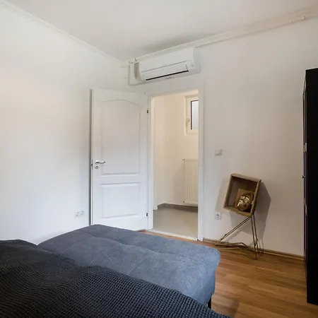 D26 Luxury بودابست